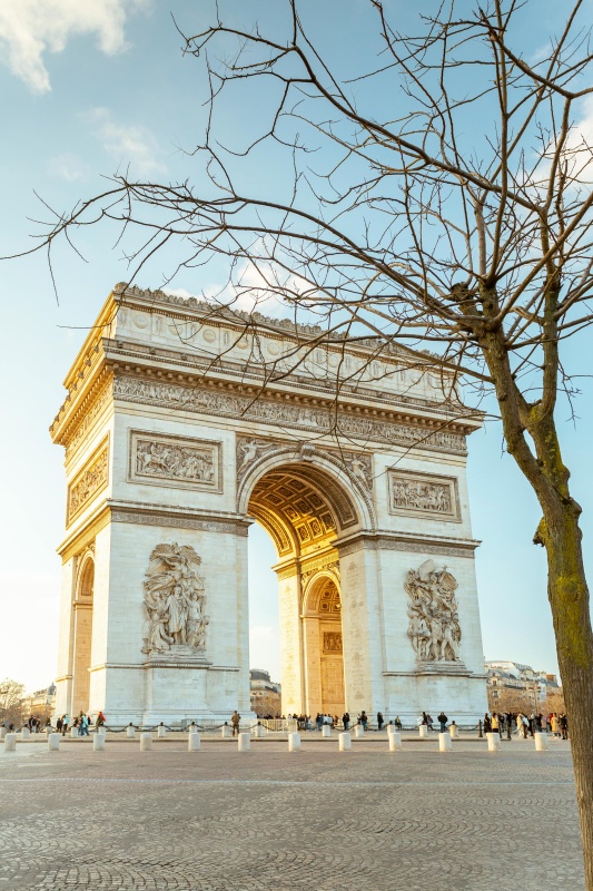 Anglie se zastávkou v Paříži - paní Pytelová